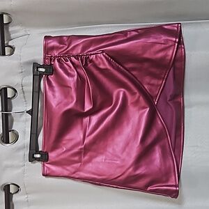 Bebe,skirt , size 10